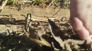 Latina MILF YTer Models Soles, Cracks Toes (Pretty Toes)