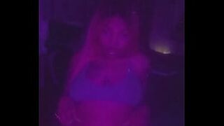 Sexy ebony bitch