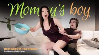 Rayveness Horny Stepmom
