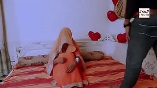 Hot bhabhi cleavage show on first night - NEW VIDEO!!
