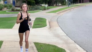 Snow bunny seen jogging black guy picks her up & give her BBC