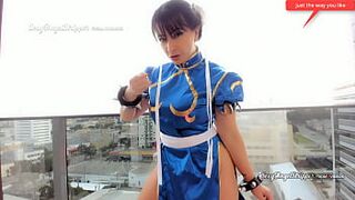 Sexy cosplayer gamer girl dressed as Chun li from street fighter giving the best JOI jerl off instructions in public, this video will turn you on so fuckig much!!!!