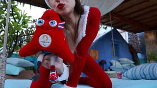 Sexy Santa get naked